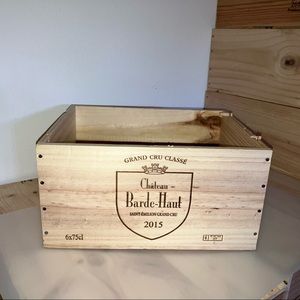 Wine crate, wood crate, wooden wine crate